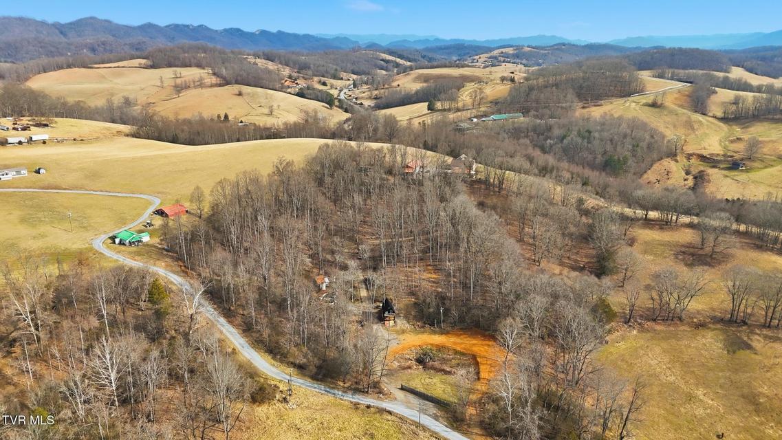 Photo #72: 290 Spyglass Drive