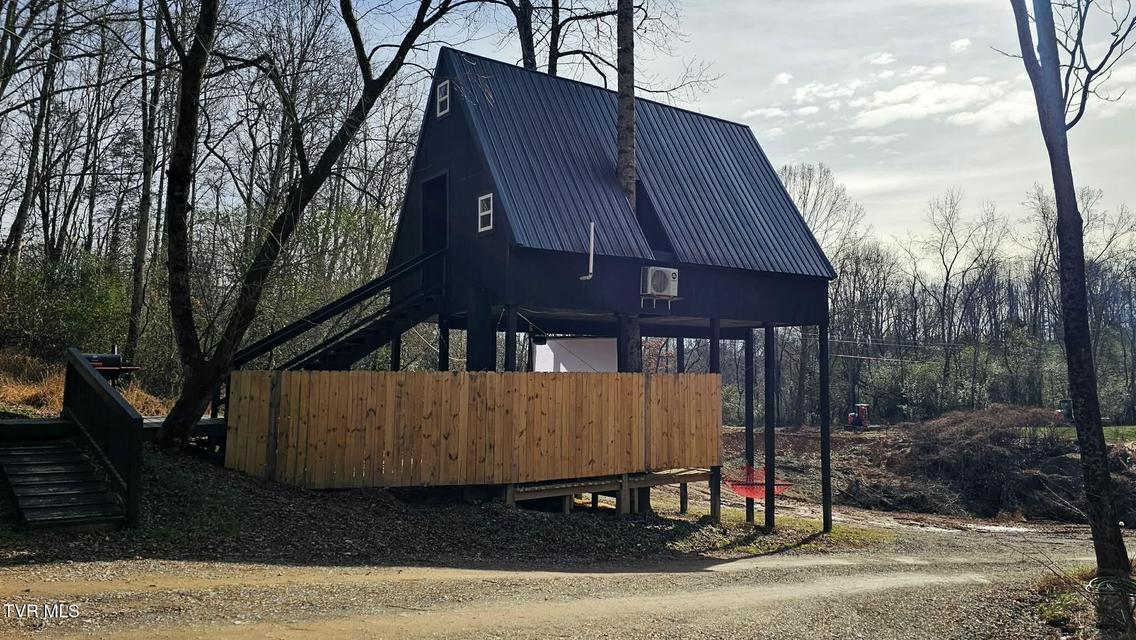 Photo #77: 290 Spyglass Drive