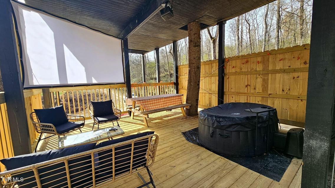 Photo #87: 290 Spyglass Drive