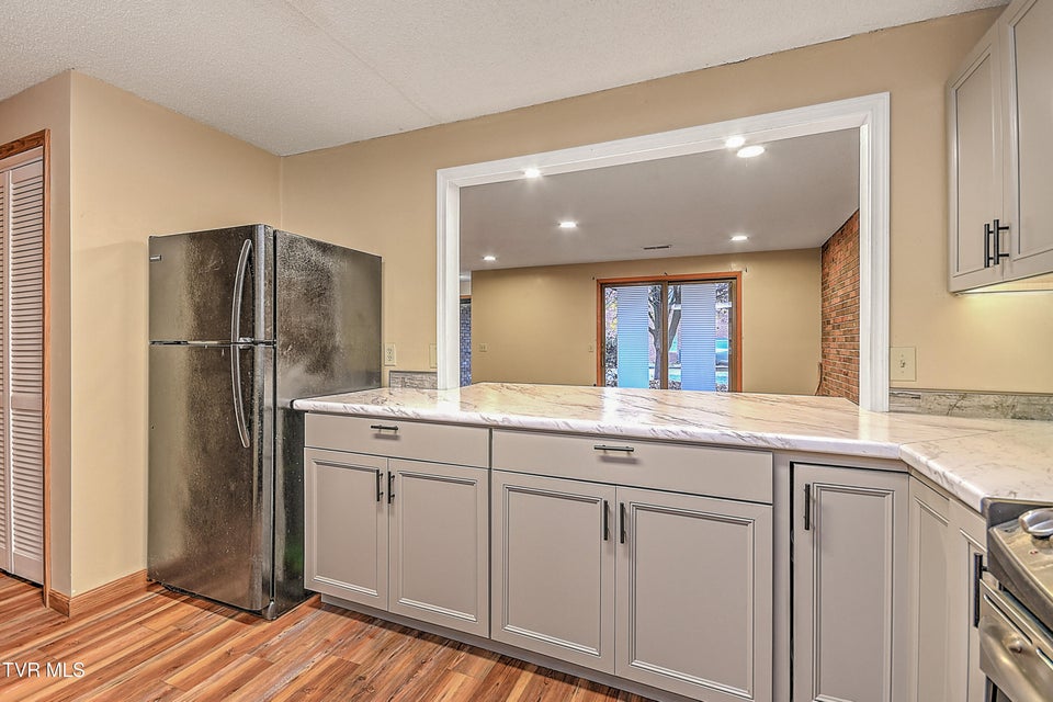 Photo #18: 500 Fleetwood Drive