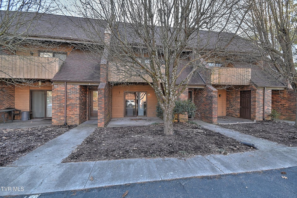 Photo #2: 500 Fleetwood Drive