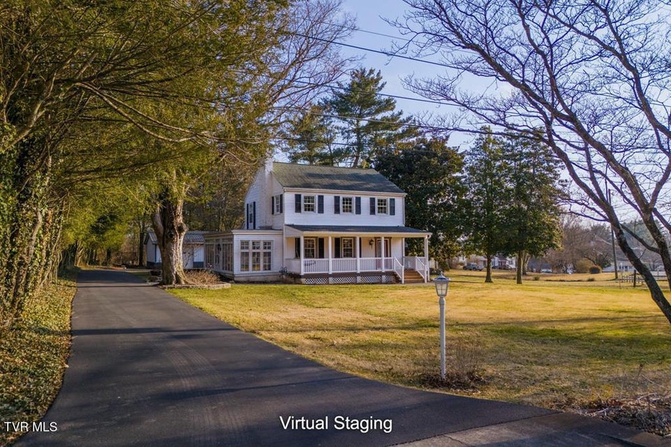 Photo #2: 2111 Lee Highway