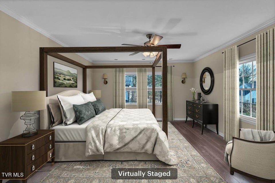 Photo #43: 2111 Lee Highway