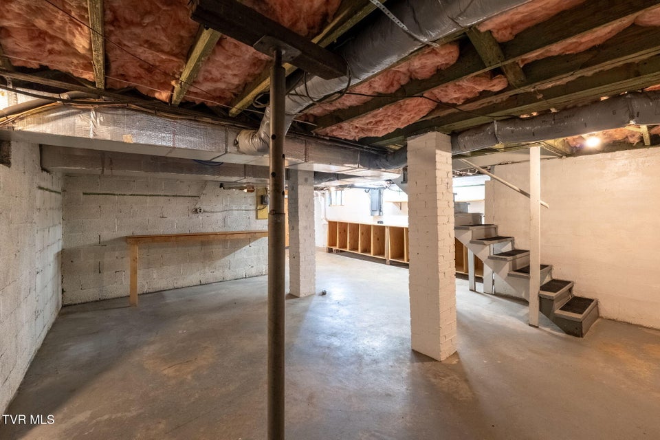 Photo #84: 2111 Lee Highway