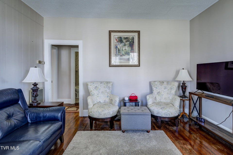 Photo #4: 1749 Virginia Avenue