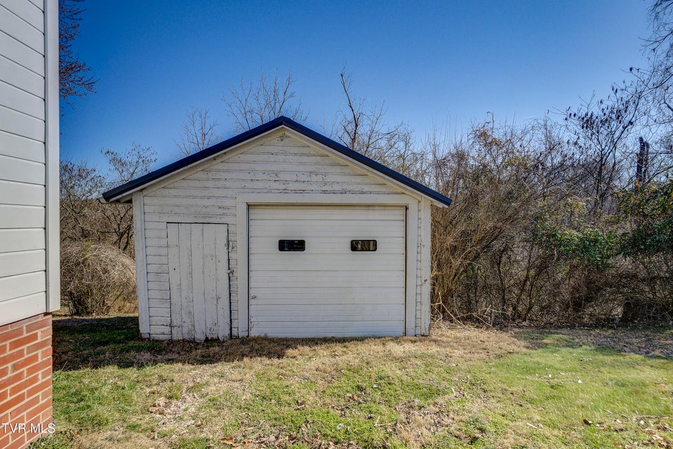 Photo #29: 1749 Virginia Avenue