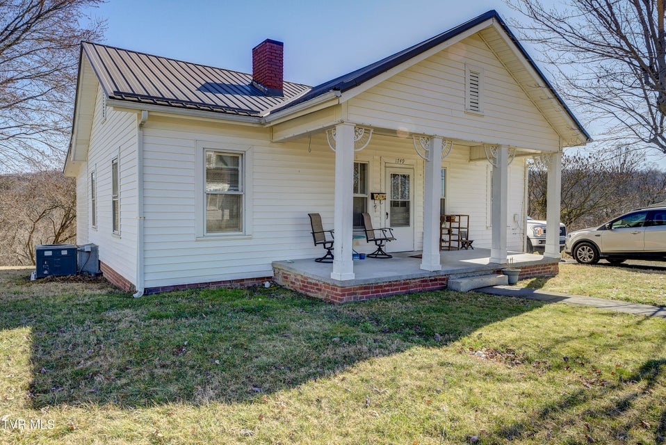 Photo #36: 1749 Virginia Avenue