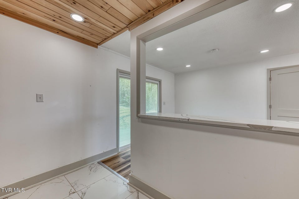 Photo #14: 438 Hartshaw Drive