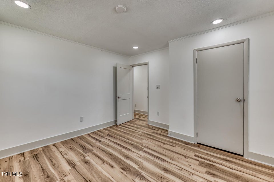 Photo #25: 438 Hartshaw Drive