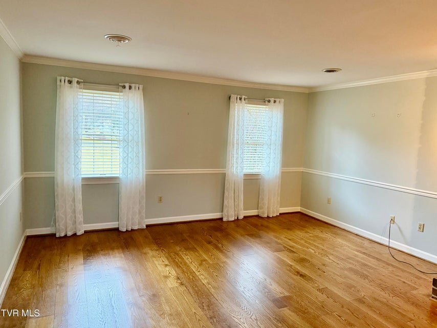 Photo #40: 244 Roscommon Drive