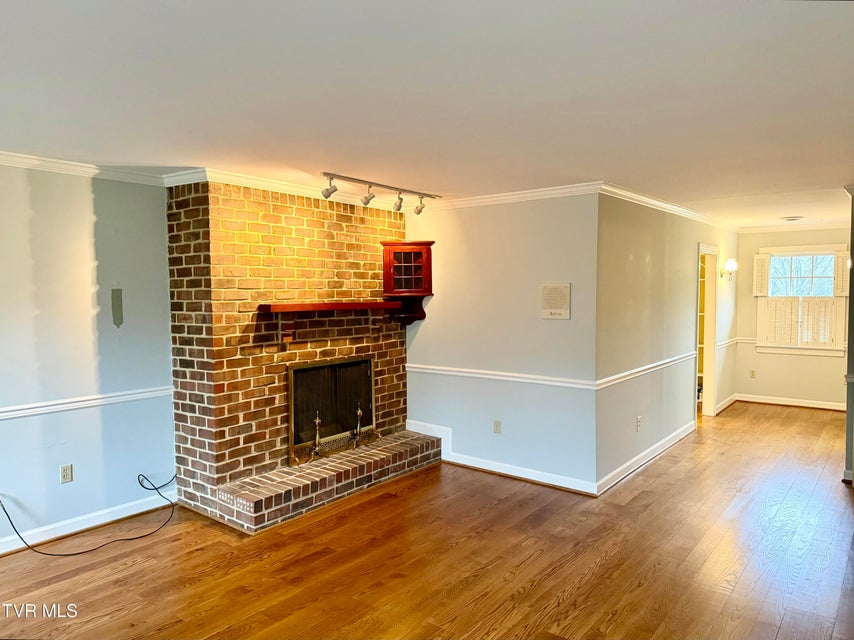 Photo #39: 244 Roscommon Drive