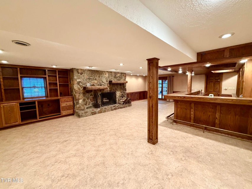 Photo #48: 244 Roscommon Drive