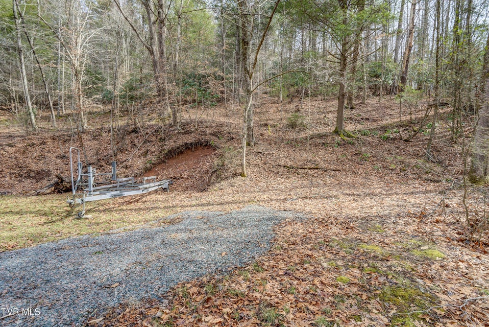 Photo #19: 710 Black Mountain Drive