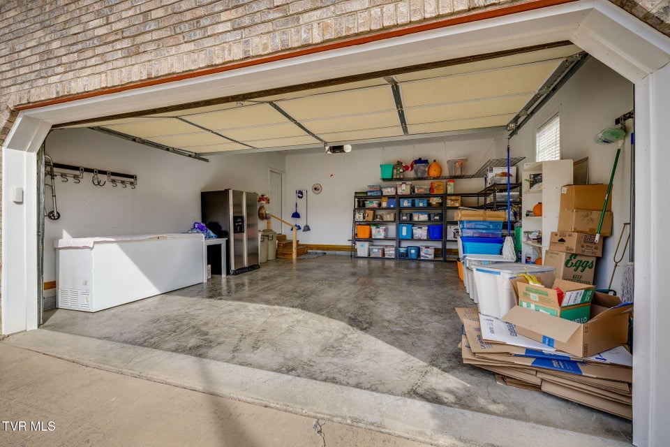 Photo #43: 1121 Wahoo Valley Road