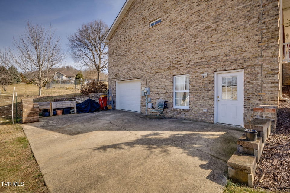 Photo #44: 1121 Wahoo Valley Road