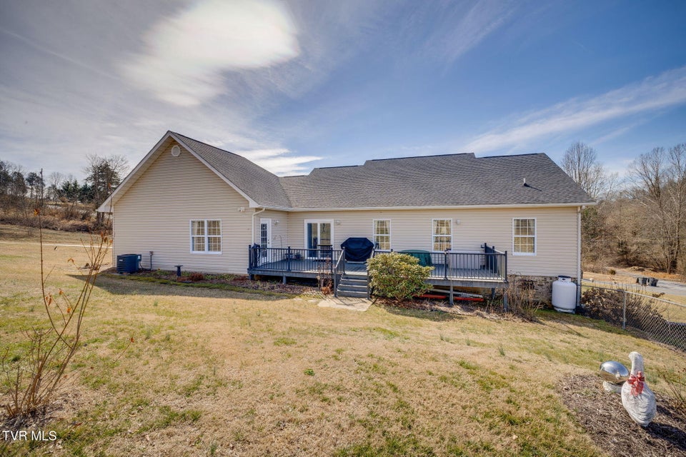 Photo #48: 1121 Wahoo Valley Road