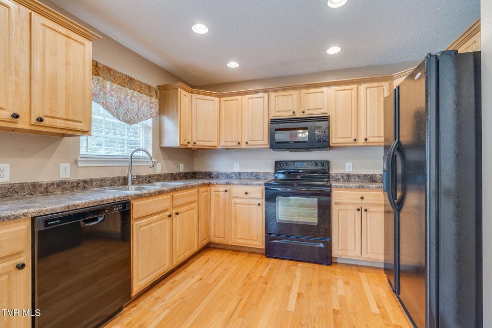 Photo #13: 1019 Fox Meadows Circle