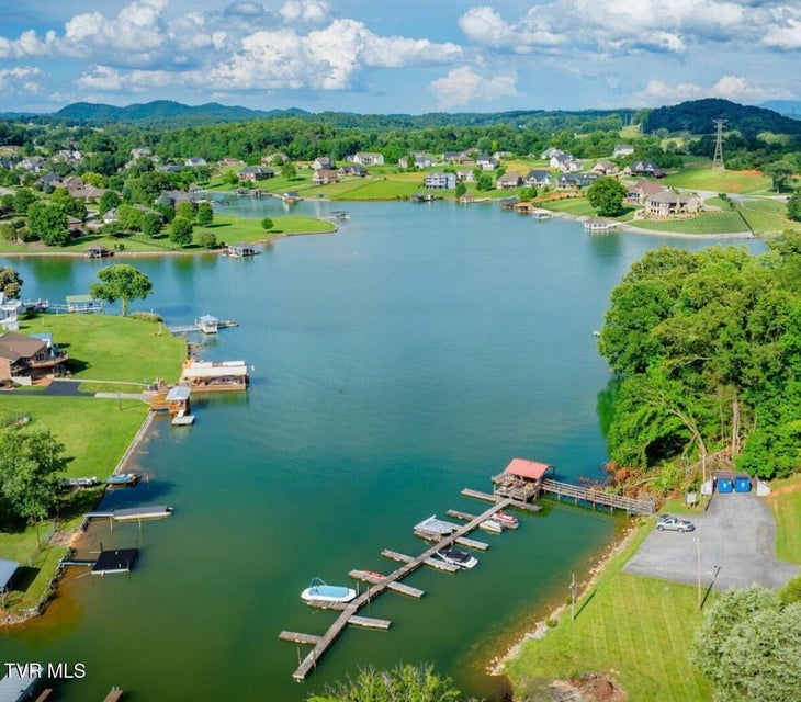 Photo #31: 780 Hamilton Road