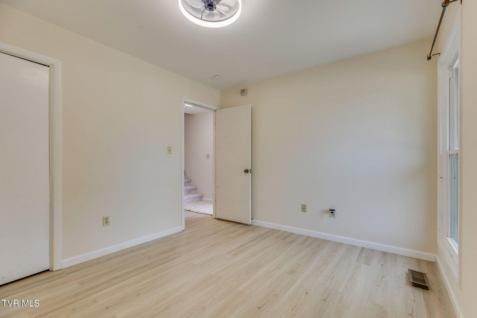 Photo #14: 780 Hamilton Road