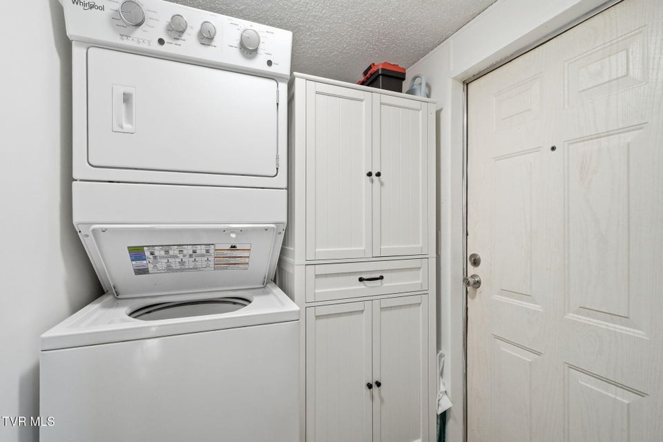 Photo #23: 281 Willis Road