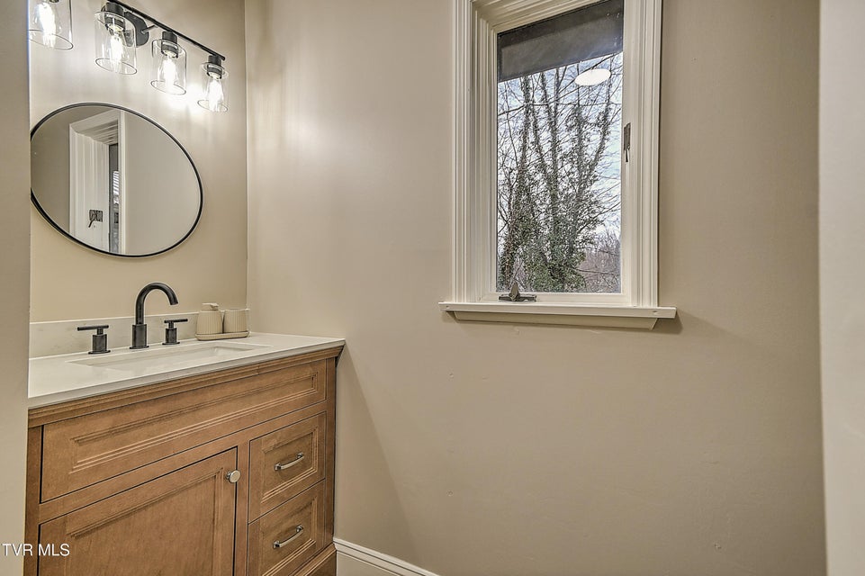 Photo #23: 151 Milligan Street