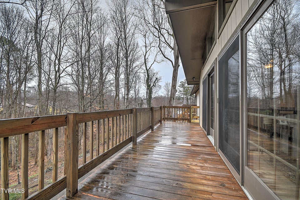 Photo #44: 151 Milligan Street