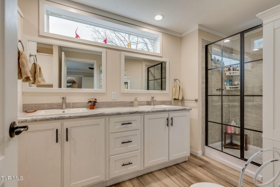 Photo #15: 2215 Little Valley Road