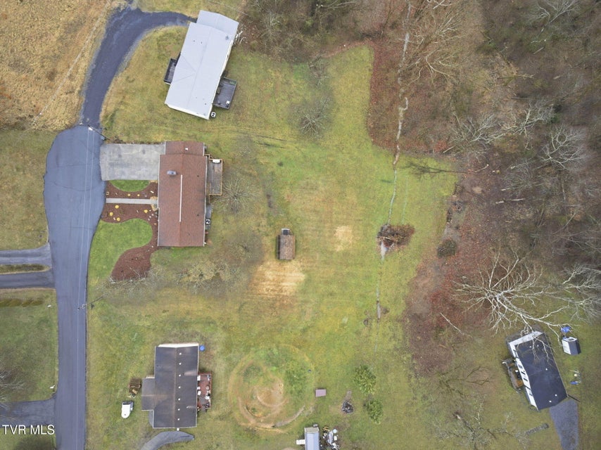 Photo #25: 121 Chateaugay Road