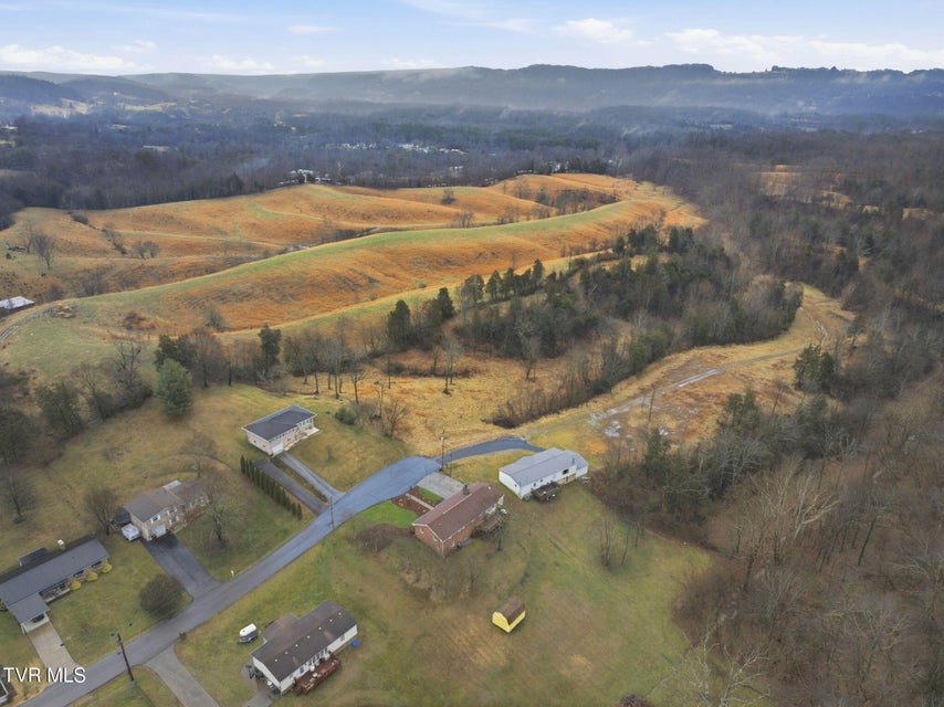 Photo #28: 121 Chateaugay Road