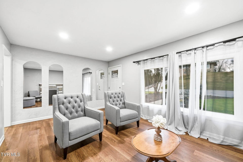 Photo #4: 121 Chateaugay Road