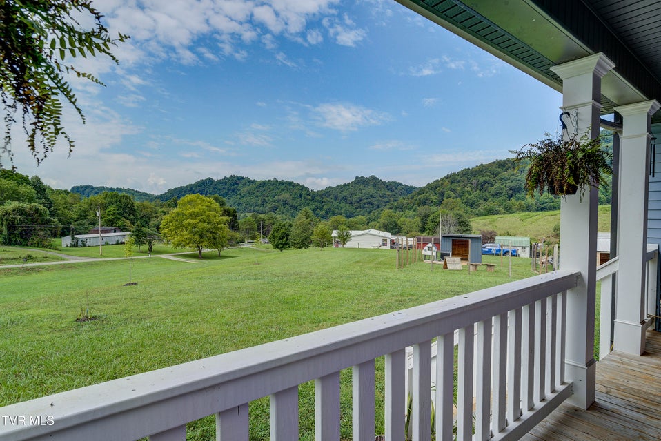 Photo #46: 133 Ug Buckles Road