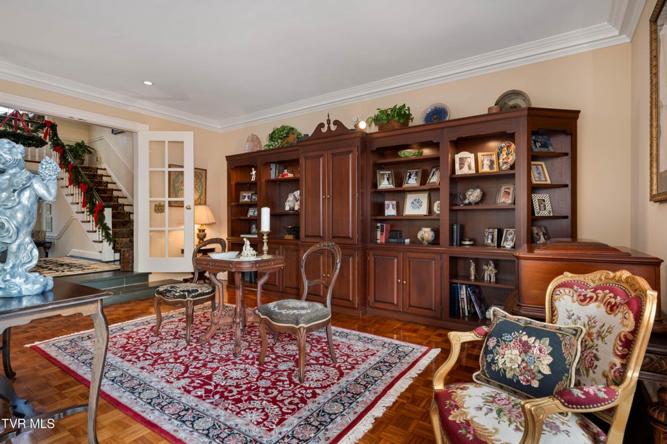 Photo #13: 5 Llewellyn Wood 