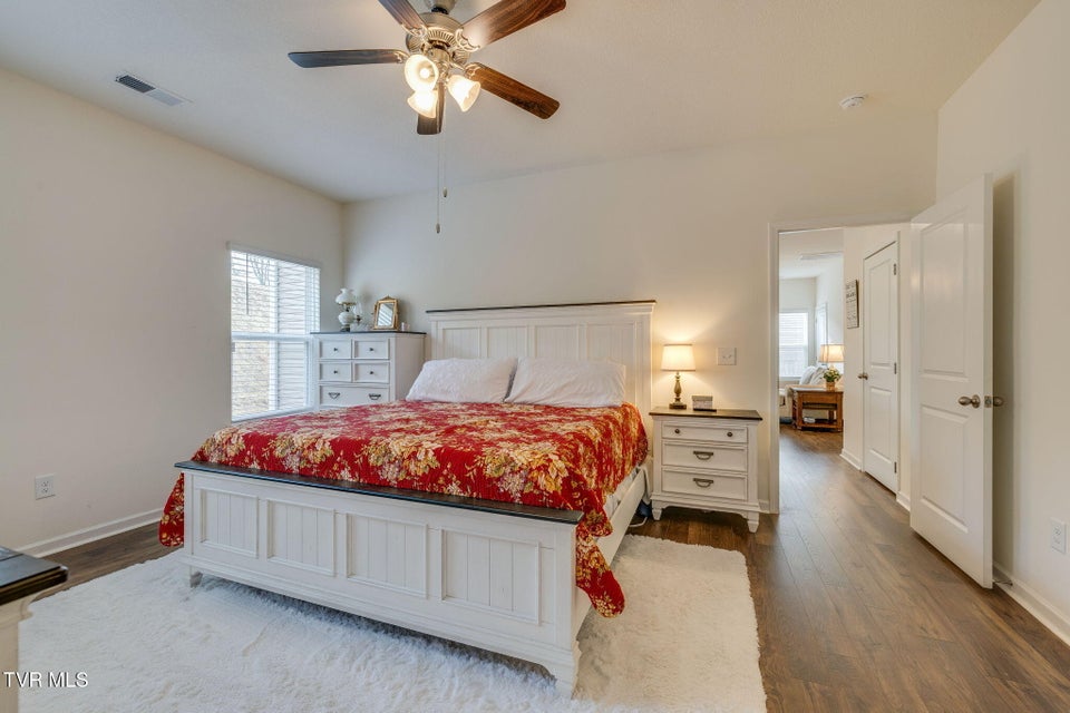 Photo #21: 624 Barley Loop