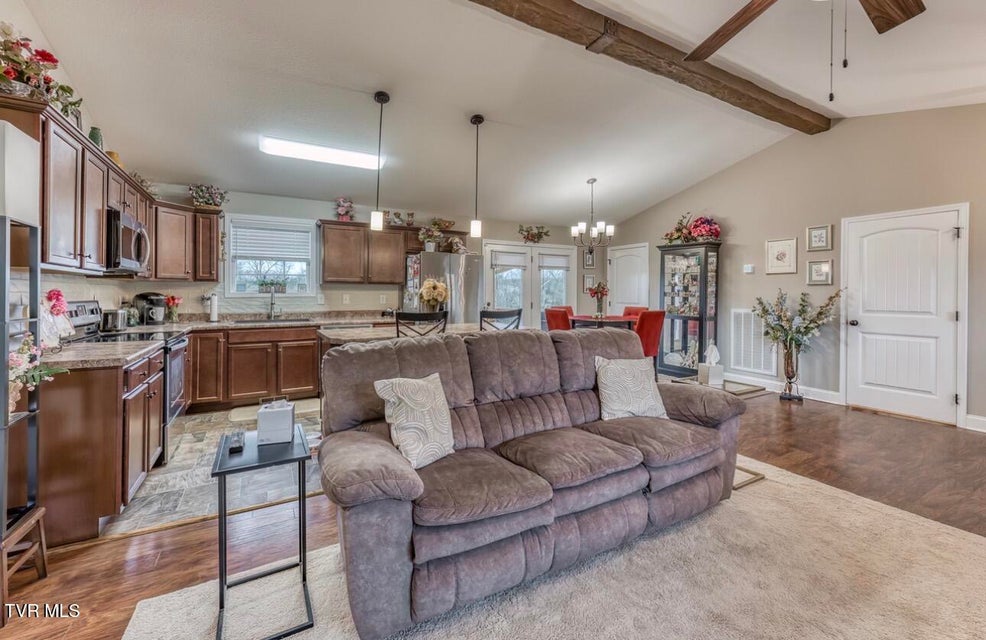 Photo #17: 14 Kenzee Place