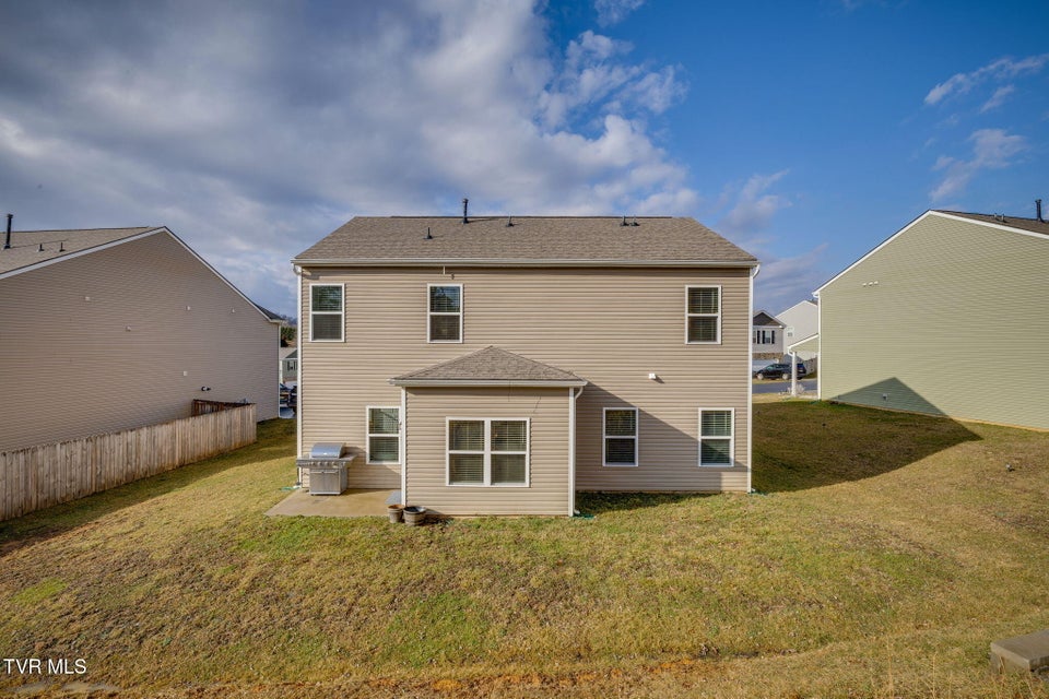 Photo #43: 624 Barley Loop