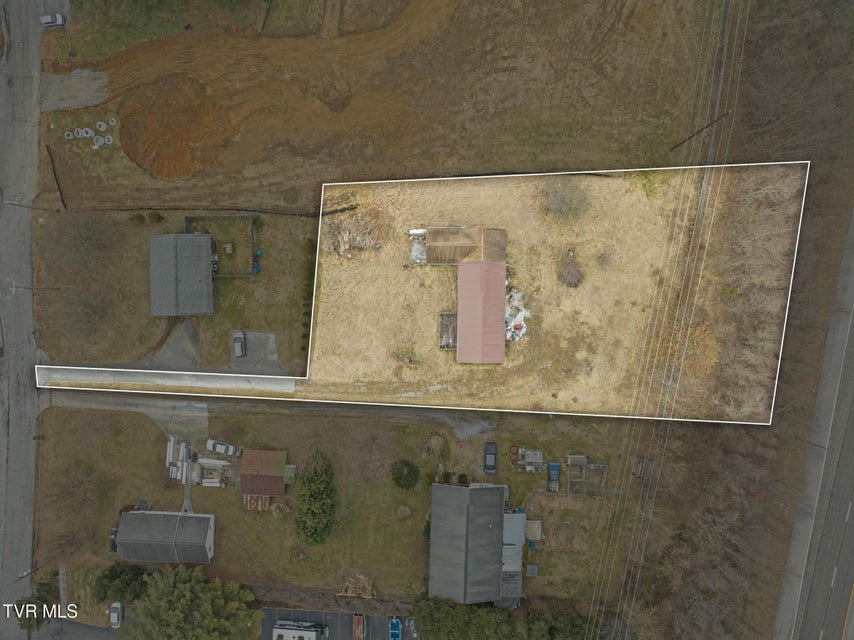 Photo #9: 3201 1/2 Lyndall Street