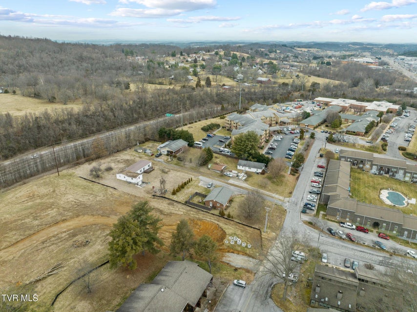 Photo #12: 3201 1/2 Lyndall Street