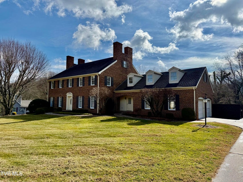 Photo #3: 244 Roscommon Drive