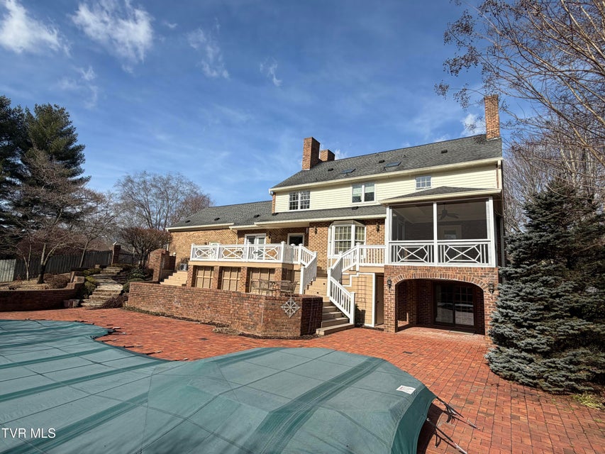 Photo #21: 244 Roscommon Drive