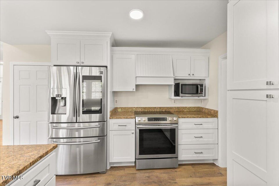 Photo #17: 264 Allison Cove Trail