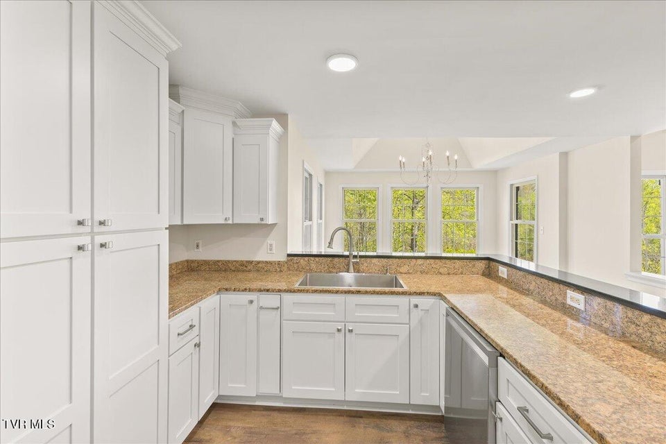 Photo #18: 264 Allison Cove Trail