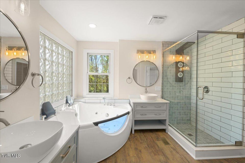 Photo #23: 264 Allison Cove Trail