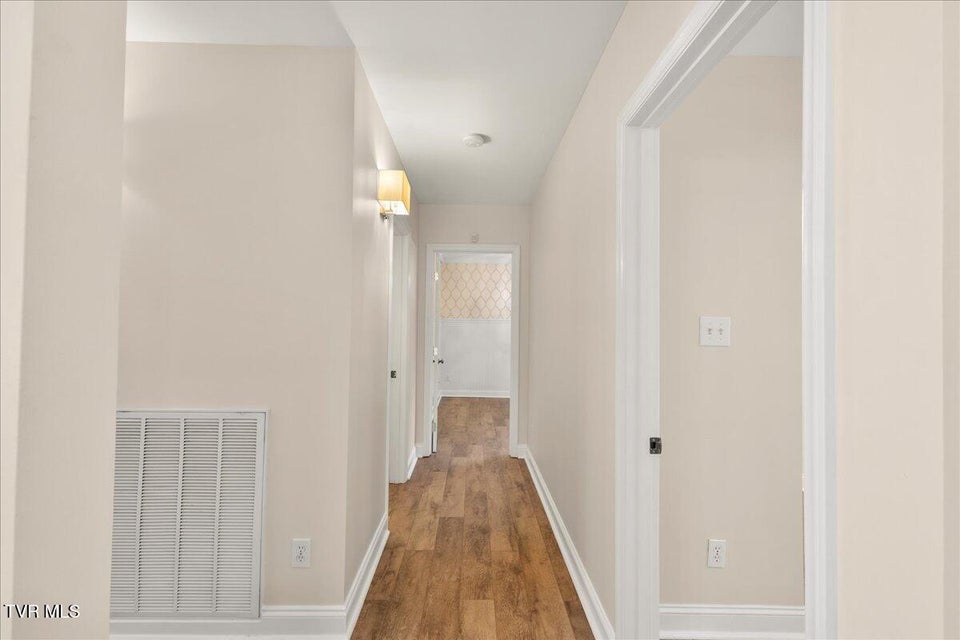 Photo #27: 264 Allison Cove Trail