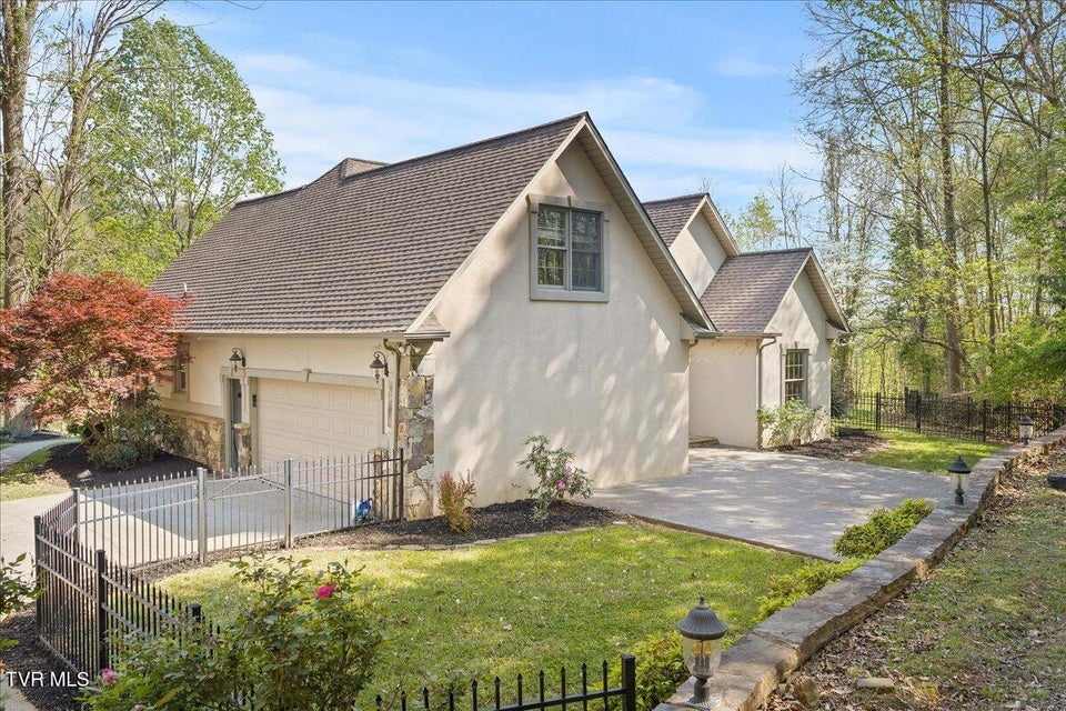 Photo #43: 264 Allison Cove Trail