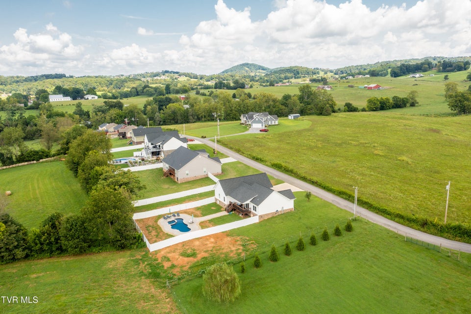 Photo #34: 201 Barnett Road