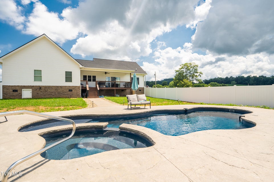 Photo #37: 201 Barnett Road