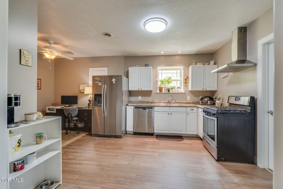 Photo #45: 399 Carson Creek Road