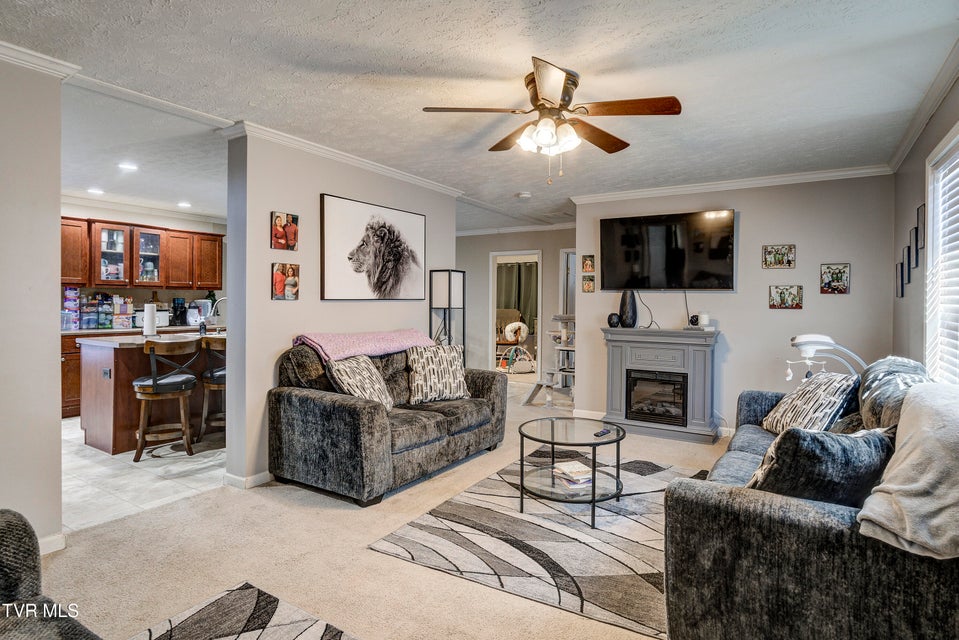 Photo #2: 918 Hopson Street