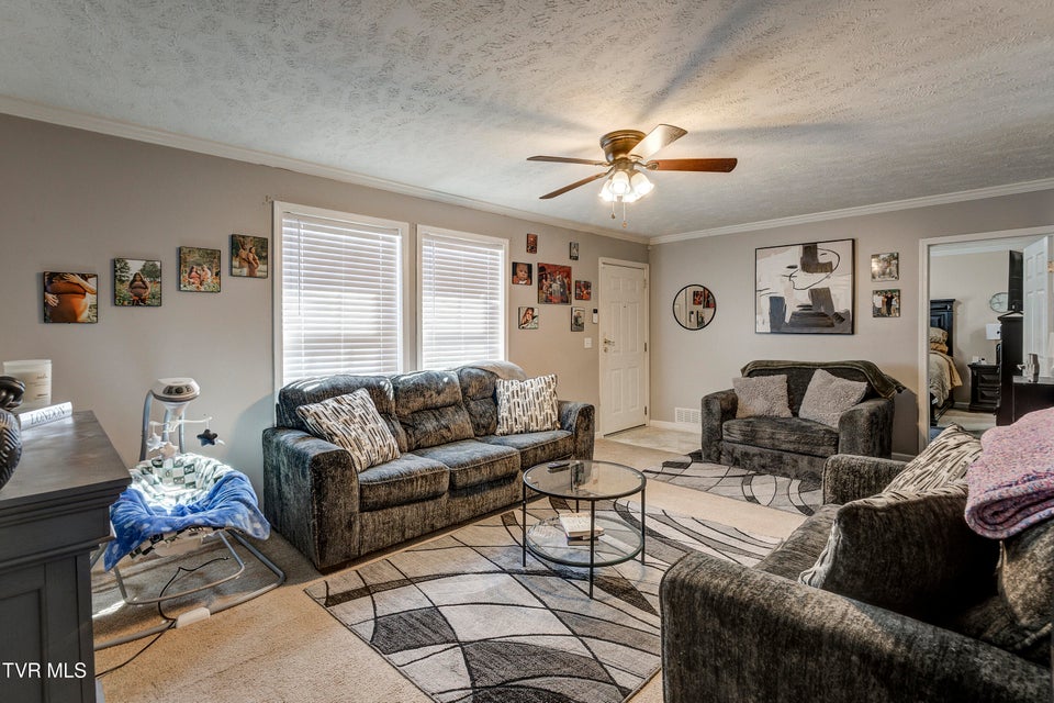 Photo #4: 918 Hopson Street