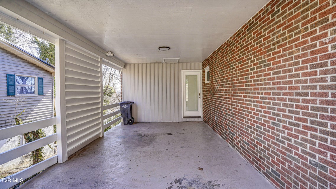 Photo #5: 545 Bays View Road